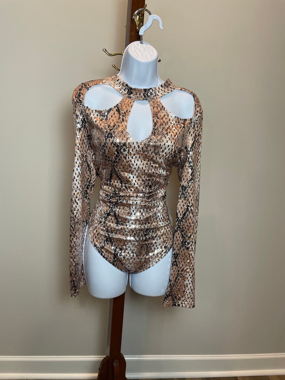 Only Hearts Bodysuit Size 1X Snake Print Mock Neck Keyhole Stretch NWT